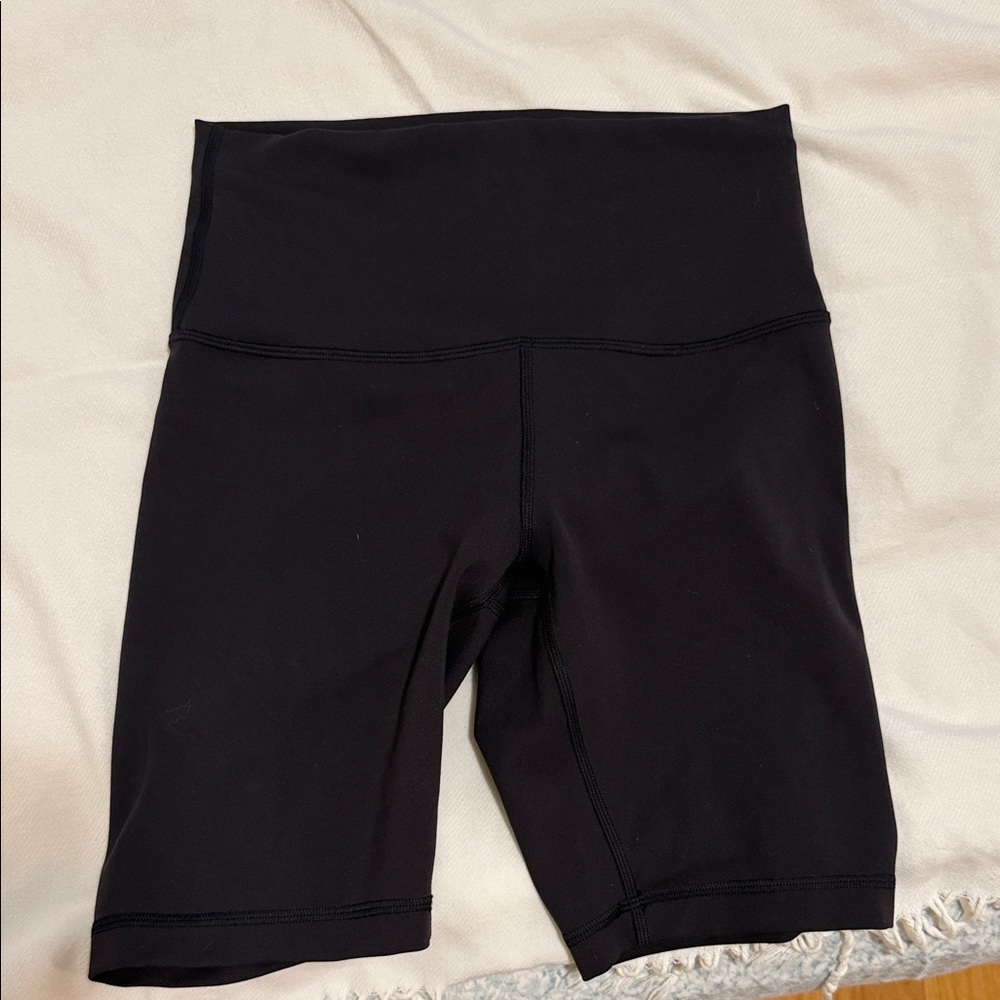 lululemon athletica Black Bike Shorts
Wunder train high-rise short 8”